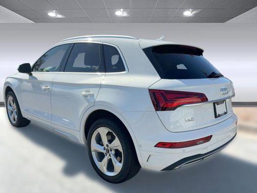2021 Audi Q5 45 Prestige