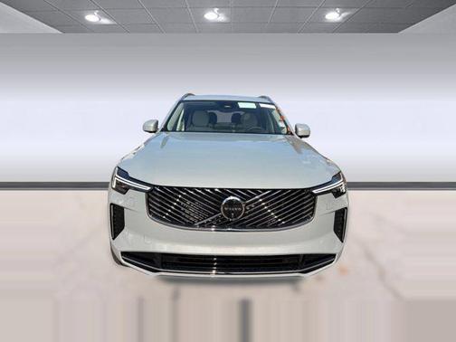 2026 Volvo XC90 B6 Ultra 7-Seater