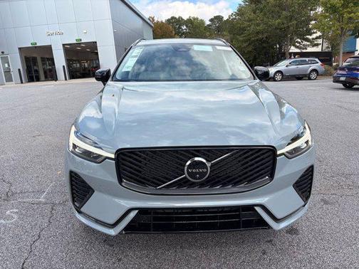 2026 Volvo XC60 B5 Ultra