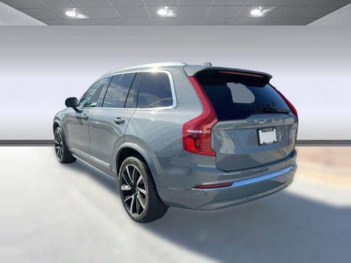 2023 Volvo XC90 B6 Plus 7-Seater