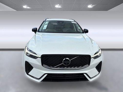 2026 Volvo XC60 Plug-In Hybrid T8 Ultra
