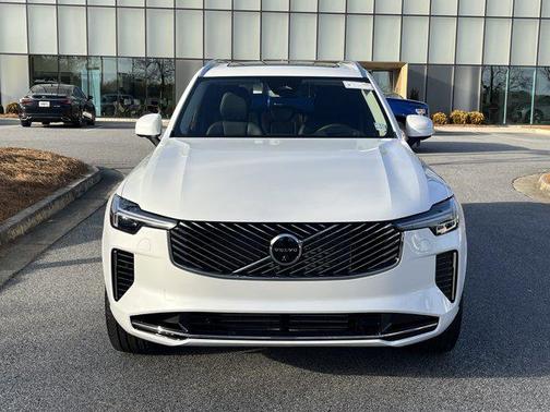 2025 Volvo XC90 Plug-In Hybrid T8 Ultra 7-Seater