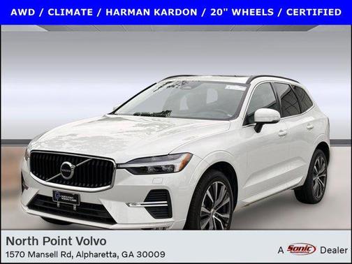 2022 Volvo XC60 B5 Momentum