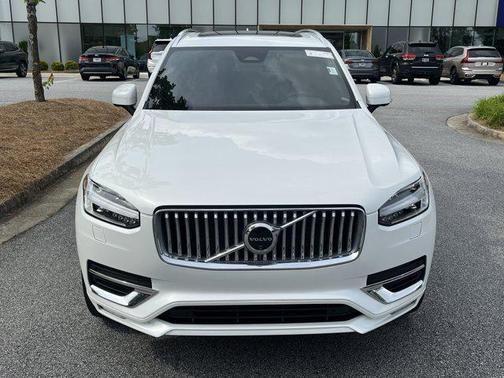 2024 Volvo XC90 B6 Plus Bright Theme 7-Seater