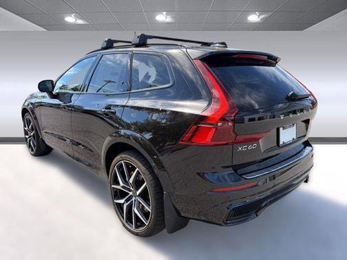 2026 Volvo XC60 Plug-In Hybrid T8 Polestar
