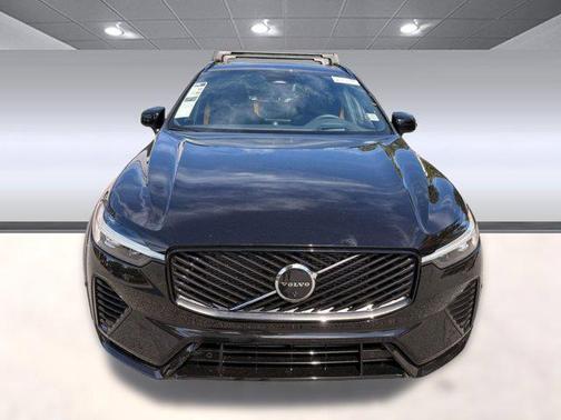 2026 Volvo XC60 Plug-In Hybrid T8 Polestar