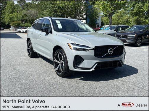 2025 Volvo XC60 B5 Ultra