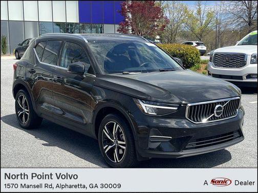 2024 Volvo XC40 B5 Core Bright Theme