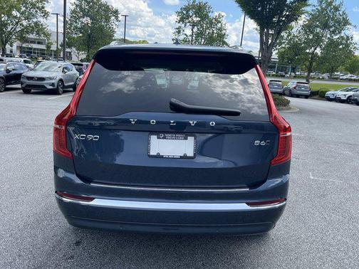 2025 Volvo XC90 B6 Plus 7-Seater