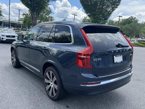 2025 Volvo XC90 B6 Plus 7-Seater