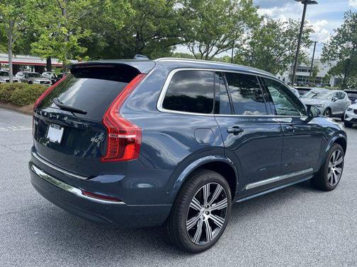 2025 Volvo XC90 B6 Plus 7-Seater