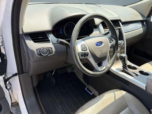 White 2011 Ford Edge SEL