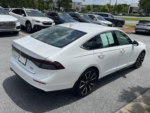 2023 Honda Accord Hybrid Touring