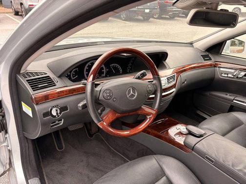 2011 Mercedes-Benz S-Class S 550