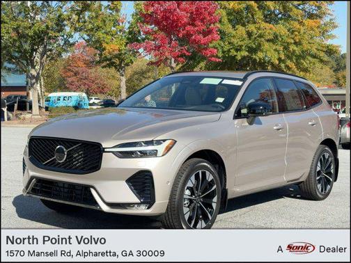 2026 Volvo XC60 B5 Plus