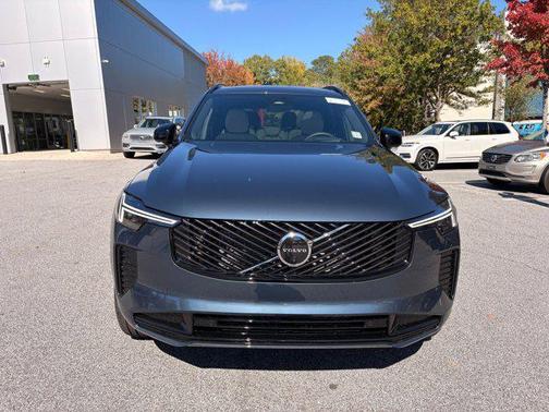 2026 Volvo XC90 B6 Ultra Dark Theme 7-Seater