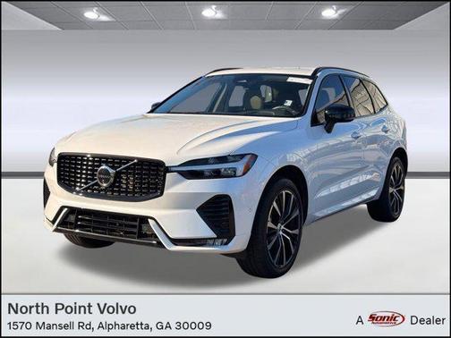 2024 Volvo XC60 B5 Plus Dark Theme