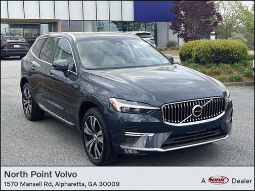2022 Volvo XC60 B5 Inscription