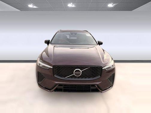 2026 Volvo XC60 B5 Core