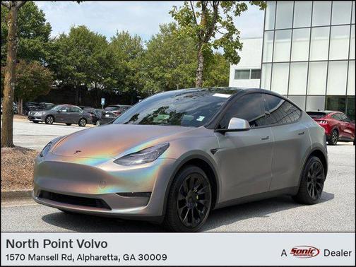 2022 Tesla Model Y Long Range Dual Motor All-Wheel Drive