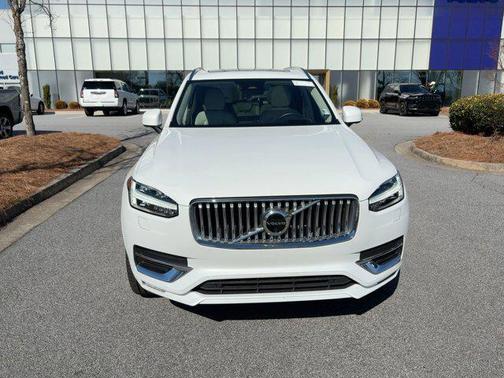 2023 Volvo XC90 B6 Ultimate 7-Seater
