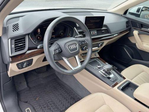 2018 Audi Q5 2.0T Premium Plus