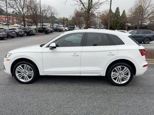 2018 Audi Q5 2.0T Premium Plus