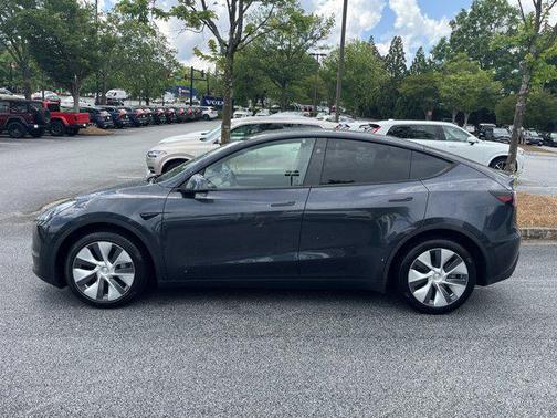 2024 Tesla Model Y Long Range Dual Motor All-Wheel Drive