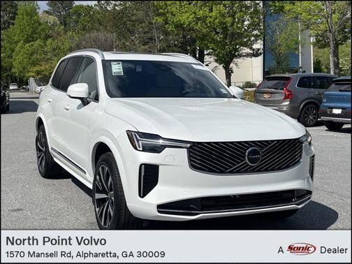 2025 Volvo XC90 B6 Core