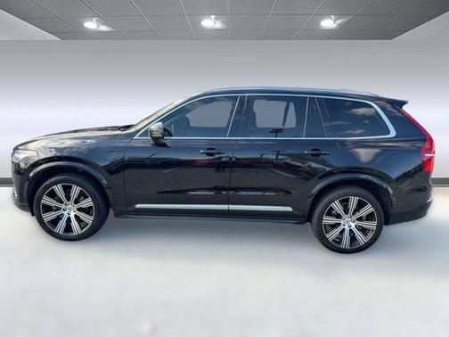 2023 Volvo XC90 B6 Ultimate 7-Seater