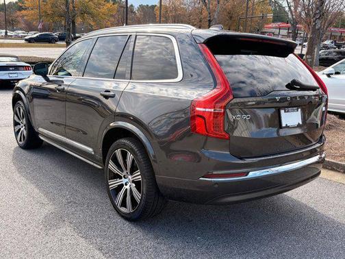 2023 Volvo XC90 Recharge Plug-In Hybrid T8 Plus Bright Theme 7-Seater