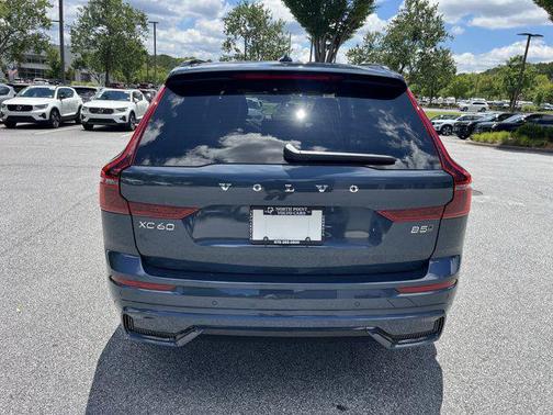 2026 Volvo XC60 B5 Core