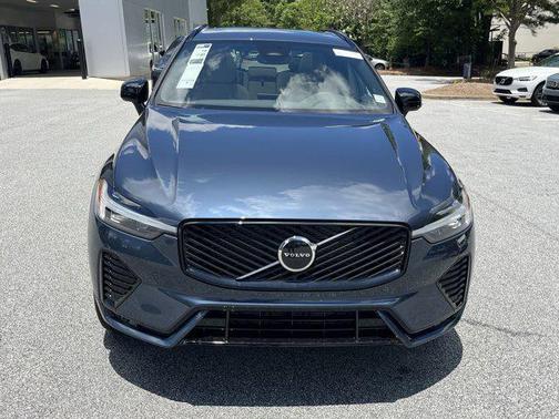 2026 Volvo XC60 B5 Core