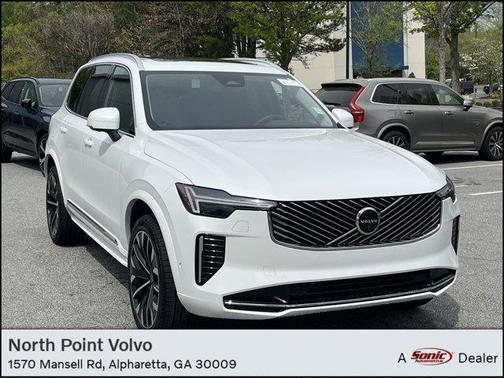 2025 Volvo XC90 B6 Plus 7-Seater