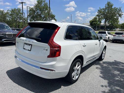 2024 Volvo XC90 B5 Core Bright Theme