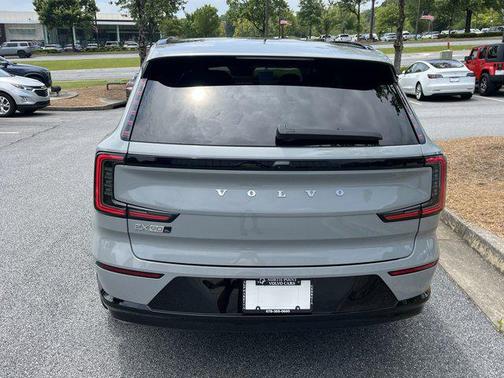 2025 Volvo EX90 Twin Motor Plus