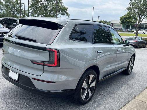 2025 Volvo EX90 Twin Motor Plus