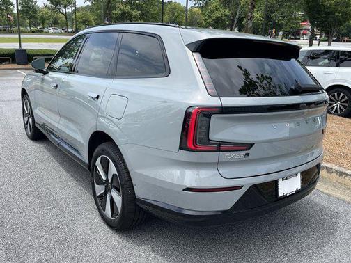 2025 Volvo EX90 Twin Motor Plus