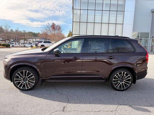 2026 Volvo XC90 B6 Ultra Dark Theme 7-Seater