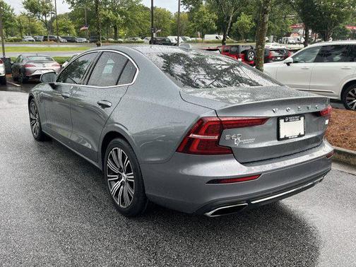2021 Volvo S60 Recharge Plug-In Hybrid T8 Inscription