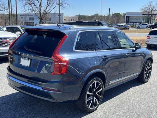 2024 Volvo XC90 B6 Plus Bright Theme 7-Seater