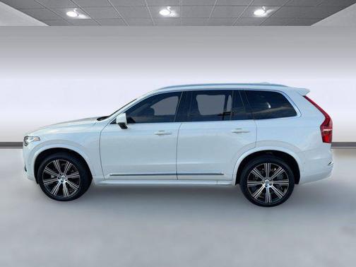 2023 Volvo XC90 B6 Ultimate 6-Seater