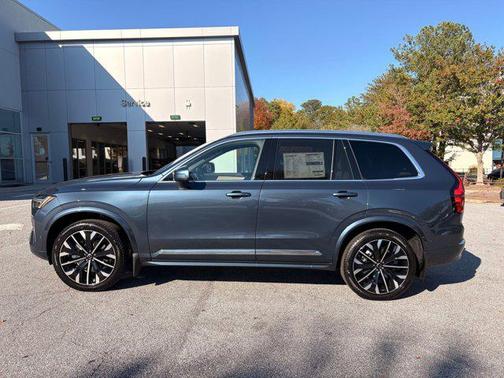 2026 Volvo XC90 B6 Plus 7-Seater