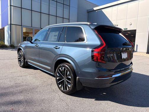 2026 Volvo XC90 B6 Plus 7-Seater