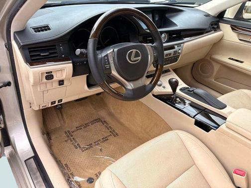 2013 Lexus ES 350 Base