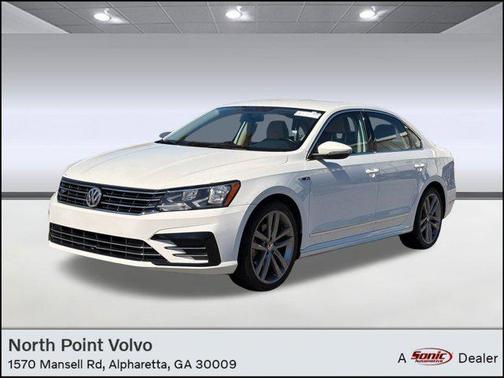 2017 Volkswagen Passat 1.8T R-Line w/Comfort