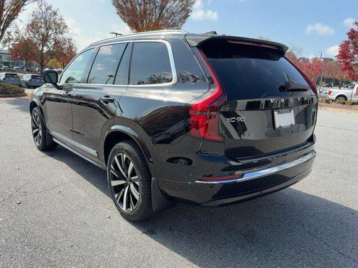 2026 Volvo XC90 B5 Core