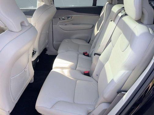 2023 Volvo XC90 B6 Plus 7-Seater