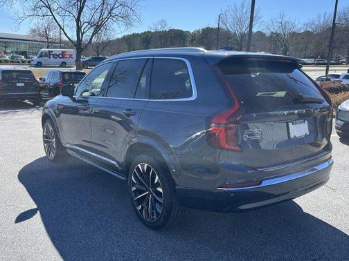 2025 Volvo XC90 Plug-In Hybrid T8 Ultra 7-Seater