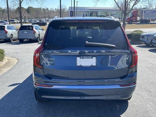 2025 Volvo XC90 Plug-In Hybrid T8 Ultra 7-Seater